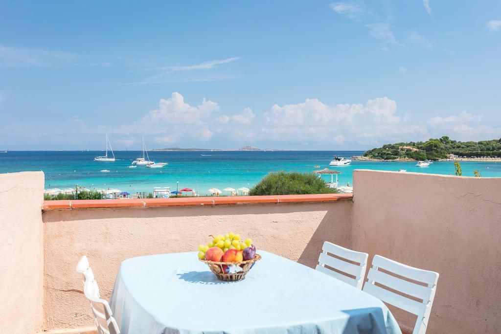 Trilocale in spiaggia a Porto Rotondo